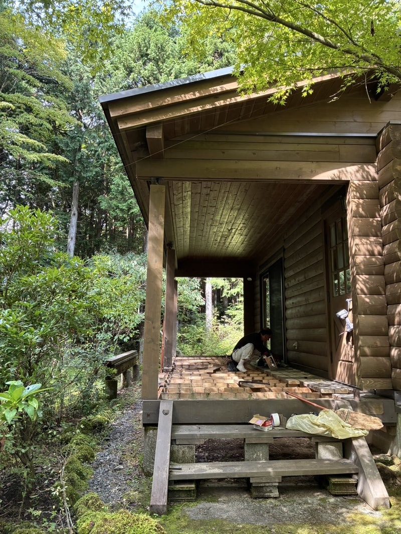 木造別荘の腐ったウッドデッキ改修工事（静岡県裾野市）