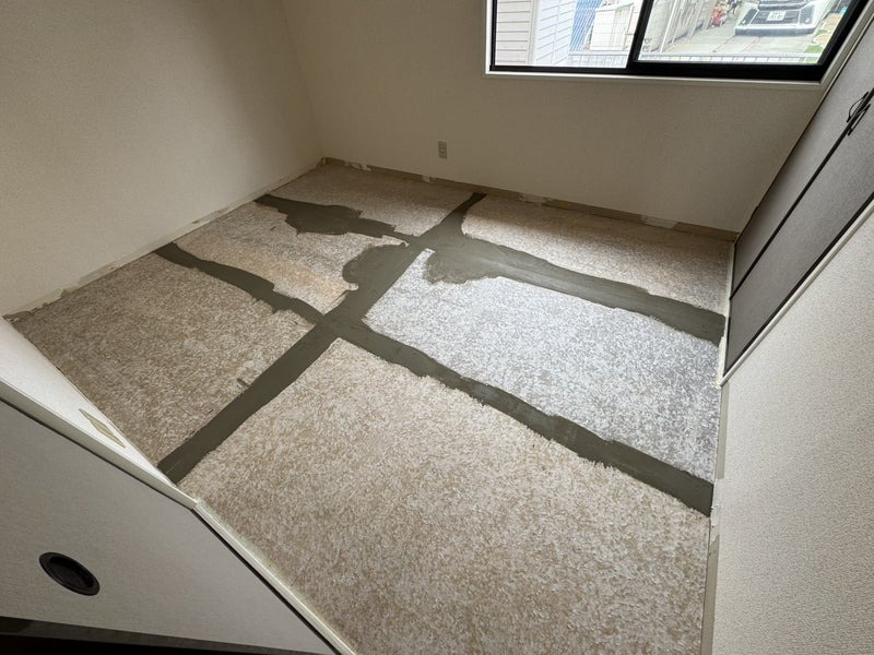 【内装リフォーム】手抜き施工を改善！見えない部分まで丁寧に仕上げた安心の床貼り工事（静岡市葵区千代田）